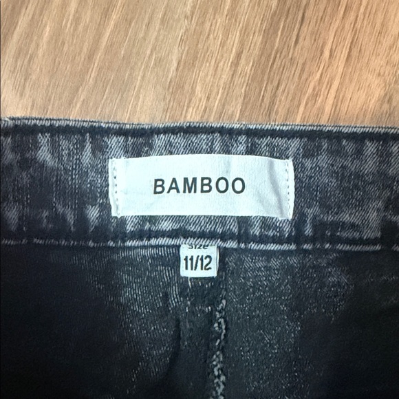 BAMBOO Charcoal,low rise,boot cut jeans - Picture 4 of 10